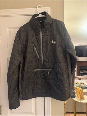 Banded gray Quilted Jacket with Contrast Logo Patch
